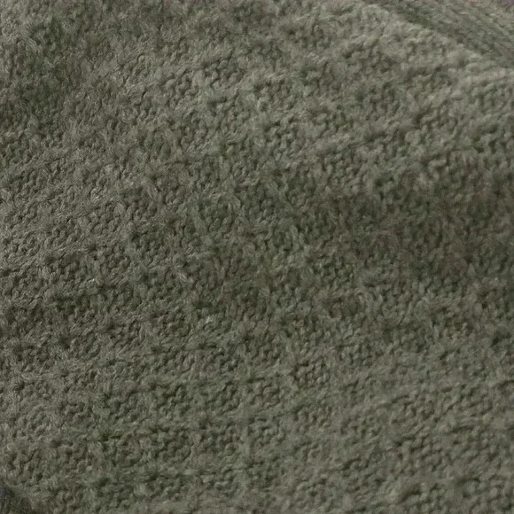 Carolyn Taylor Cardigan Sweater - Picture 8 of 9